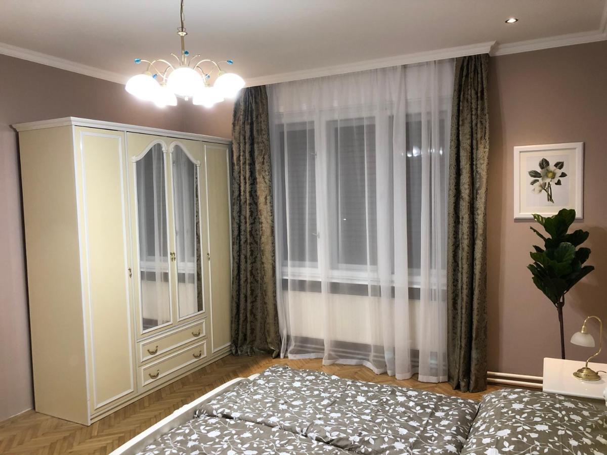Margareta Apartman ペーチ エクステリア 写真